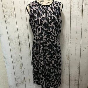 Ann Taylor Loft sleeveless sheath dress in black & grays.  Size 6 Office, party